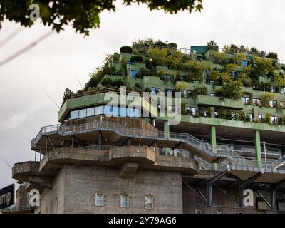 Hamburg Flakturm IV in St. Pauli bunker building close up of the green rooftop. Architectural extension of the old historical military tower from ww 2 Stock Photo