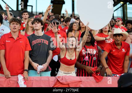 Houston, Texas, USA. 28th Sep, 2024. Houston students during an NCAA football game between the Iowa State Cyclones and the Houston Cougars on September 28, 2024 in Houston. Iowa State won, 20-0. (Credit Image: © Scott Coleman/ZUMA Press Wire) EDITORIAL USAGE ONLY! Not for Commercial USAGE! Stock Photo