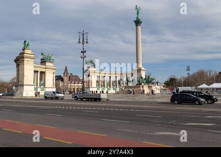 BUDAPEST, HUNGARY - MARTH 13, 2023: This is the Heroes Square with the Millennium Monument and semicircular colonnades surrounding it. Stock Photo