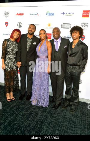 Ryan Elizabeth Peete, Robinson James Peete, Holly Robinson Peete, Rodney Peete und Roman Peete bei der HollyRod Foundation DesignCares Gala im Rolling Greens DTLA. Los Angeles, 28.09.2024 *** Ryan Elizabeth Peete, Robinson James Peete, Holly Robinson Peete, Rodney Peete and Roman Peete at the HollyRod Foundation DesignCares Gala at Rolling Greens DTLA Los Angeles, 28 09 2024 Foto:xD.xStarbuckx/xFuturexImagex hollyrod 4941 Stock Photo