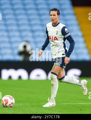 Villa Park, Birmingham on Sunday 29th September 2024. #28, Ashleigh Neville of Spurs on the ball during the Barclays FA Women's Super League match between Aston Villa and Tottenham Hotspur at Villa Park, Birmingham on Sunday 29th September 2024. (Photo: Stuart Leggett | MI News) Credit: MI News & Sport /Alamy Live News Stock Photo