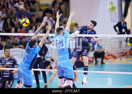 Resende Gualberto Flavio ( Itas Trentino ) during Valsa Group Modena vs ...