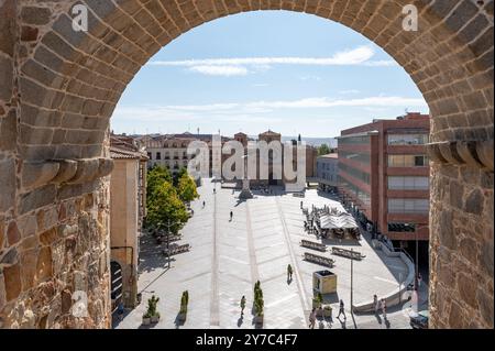 Views from the top of the Ávila Wall on a sunny summer morning: Church of San Pedro in the Plaza del Mercado Grande Stock Photo