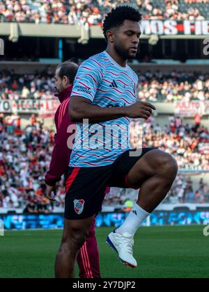 Buenos Aires, Argentina. 29th Sep, 2024. The River Plate Atlético Club receives the Talleres de Córdoba Club on a new date of the 'Afa Professional Soccer League at the Mas Monumental Stadium.  EDITORIAL USE ONLY @FACAMORALES Credit: Facundo Morales/Alamy Live News Stock Photo