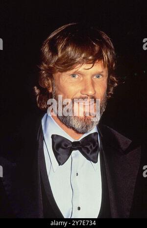 KRIS KRISTOFFERSON (June 22, 1936 - September 28, 2024) a Rhodes scholar with a deft songwriting style and rough charisma who became a country music superstar and A-list Hollywood actor, has died at 88. FILE PHOTO: KRIS KRISTOFFERSON circa 1978, location unknown. (Credit Image: © Globe Photos/ZUMA Wire) EDITORIAL USAGE ONLY! Not for Commercial USAGE! Stock Photo