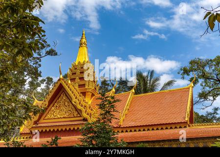 Preah Ang Chek Preah Ang Chorm shrine in Royal Independence Gardens, Siem Reap, Cambodia Stock Photo