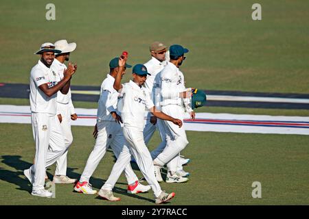 Bangladeshi spine bowler Taijul Islam celebrates his seven wickets Bangladesh and Pakistan first Test match day three at the Zahur Ahmed Chowdhury Sta Stock Photo