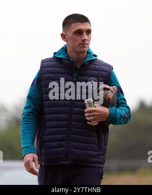 Coventry City's Bobby Thomas arrives before the Sky Bet Championship ...