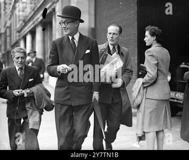 Prosecuting Counsel leaves after opening Heath Murder trialThe trial began at the Old Bailey , London 's Central Criminal Court of Neville George Clevely Heath , 29-year-old air pilot , on a charge of having murdered Mrs Margery Gardner ( Heath has also been charged with murder of  Miss Doreen Marshall .  If Heath is acquitted on the Gardner charge the Crown will bring forward the Marshall case ).  Photo shows:  Mr Anthony Hawke , prosecuting counsel , leaving the Old Bailey after the first day of the trial . 24 September 1946 Stock Photo