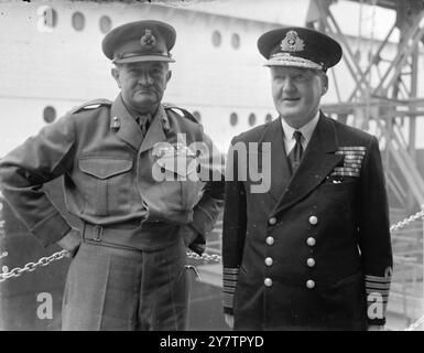 SERVICE CHIEFS LEAVE FOR WASHINGTON - ATLANTIC TREATY MEETING THIS MONTH.Field Marshal Sir William Slim , Chief of the Imperial General Staff and Admiral of the Fleet, the Right Honourable Lord Fraser of North Cape, photographed before leaving here on the liner Queen Elizabeth for the United States. They are to attend the Atlantic Treaty Military Committee which opens in Washington on 24 October 1950. 17 October 1950 Stock Photo