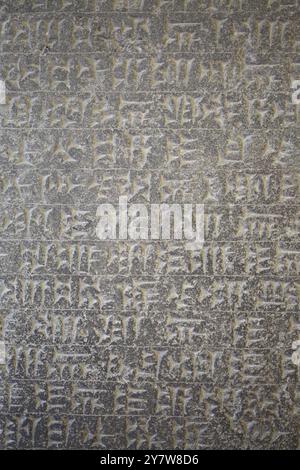 Big Cuneiform Inscriptions Evolution of cuneiform Stock Photo - Alamy