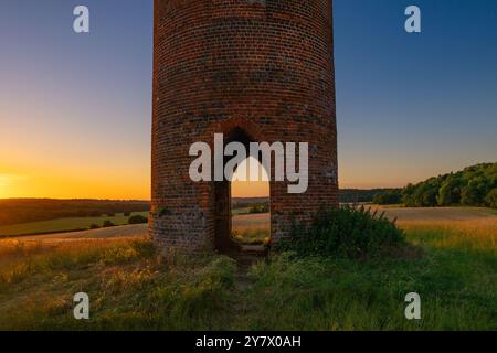 Amazing Sunset at Wilder's Folly, The brick tower Dovecote in Reading, Berkshire, UK. Beautiful summer evening! Stock Photo