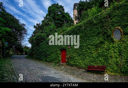 Grimm-Dich-Pfad Marburg, Snow White, Landgraf-Philipp-Straße, Landgrafenschloss in the background, Hesse, Germany Stock Photo