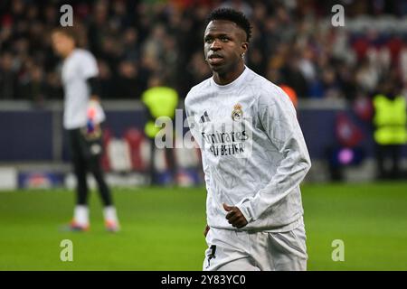 Real Madrid's Vinicius Junior warms up prior to the Spanish Copa del