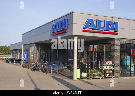 wie lange hält ein künstlicher weihnachtsbaum Künstlichen Weihnachts-/Tannenbaum online kaufen bei FLORADE – Florade.de main image 0
