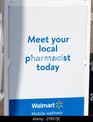 Vadnais Heights, Minnesota. Walmart's mobile wellness tour.  It offers flu vaccines, immunizations, boosters and free health and vision screenings. Stock Photo