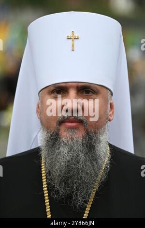 Lviv, Ukraine - October 1, 2024: The Metropolitan Epiphanius of Kyiv and All Ukraine at Lychakiv cemetery to mark Defenders Day of Ukraine in Lviv. Stock Photo
