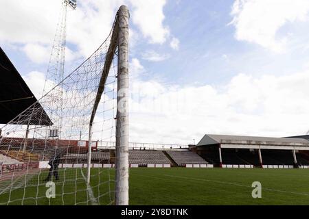 Rotherham, UK. 04th Oct, 2024. General view of one of the goal posts as Millmoor Stadium the former home of Rotherham United FC is reopened back to the public. Rotherham United last played at Millmoor 16 years ago, but now the Ghost ground is coming alive again with the pitch being put into use for hire by local teams. Credit: SOPA Images Limited/Alamy Live News Stock Photo