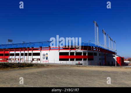 Dirt football pitch next to the Estadio Municipal football stadium in Villa Ingenio district, used by the Always Ready football team, El Alto, Bolivia Stock Photo