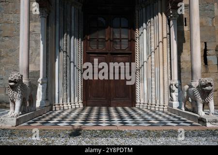 Porch of the white lions, southern Prothyrum of the Basilica of Santa Maria Maggiore, church located in Citta Alta, Piazza del Duomo, Bergamo, Italy Stock Photo