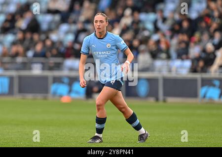 Naomi Layzell of Manchester City Women during the The Barclays Women's Super League match Manchester City Women vs West Ham United Women at Joie Stadium, Manchester, United Kingdom, 6th October 2024  (Photo by Cody Froggatt/News Images) Stock Photo