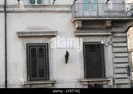 The Column of Marcus Aurelius (AD 193), on Piazza Colonna, Rome. Italy. Stock Photo