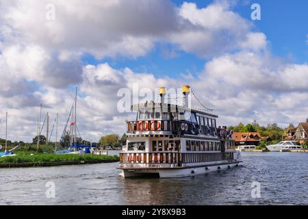 Southern Comfort Paddle boat on River Bure in Norfolk Broads National Park. Horning, Wroxham, Norfolk, East Anglia, England, UK, Britain Stock Photo