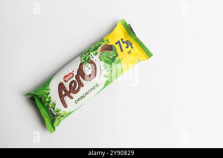 London, United Kingdom, 26th September 2024:- A view of the confectionary Aero Peppermint Bar, against a white background Stock Photo