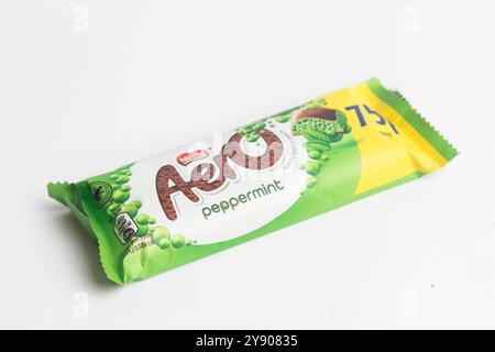 London, United Kingdom, 26th September 2024:- A view of the confectionary Aero Peppermint Bar, against a white background Stock Photo