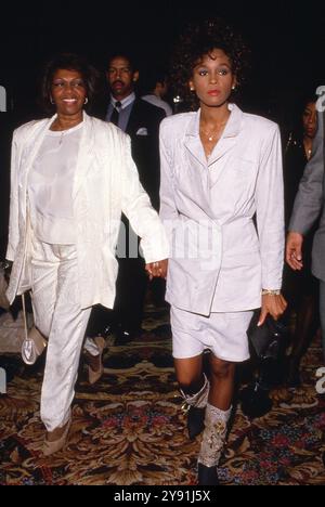 **FILE PHOTO** Cissy Houston Has Passed Away. Cissy Houston and Whitney Houston Circa 1980's Credit: Ralph Dominguez/MediaPunch Stock Photo