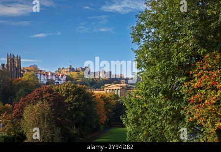 Autumnal view of Edinburgh Castle with National Galleries and Ramsay Gardens; Scotland; UK Stock Photo