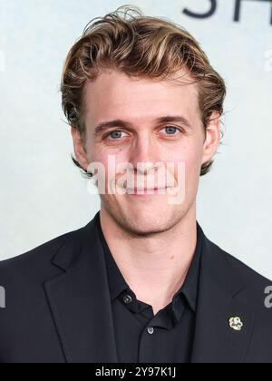 West Hollywood, United States. 08th Oct, 2024. WEST HOLLYWOOD, LOS ANGELES, CALIFORNIA, USA - OCTOBER 08: Matt Mitchell arrives at the World Premiere Of Apple TV  Series' 'Shrinking' Season 2 held at the Pacific Design Center on October 8, 2024 in West Hollywood, Los Angeles, California, United States. (Photo by Xavier Collin/Image Press Agency) Credit: Image Press Agency/Alamy Live News Stock Photo