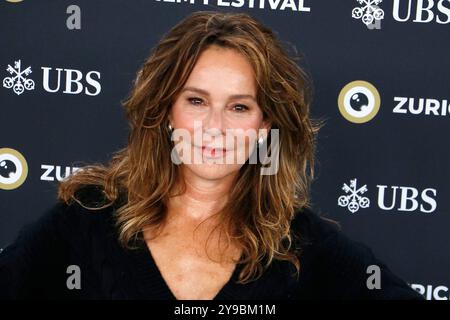 Jennifer Grey bei der 'A Real Pain' Film Premiere im Rahmen vom 20. Zurich Film Festival (ZFF) am 9.10.2024 in Zuerich Stock Photo