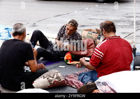 Lebanon. 10th Oct, 2024. The wave of migration from the south of Lebanon, due to Israeli attacks, continues towards the capital Beirut, Lebanon on October 10, 2024. Photo by Marc Fayad/ABACAPRESS.COM Credit: Abaca Press/Alamy Live News Stock Photo