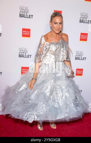 New York, United States. 09th Oct, 2024. Sarah Jessica Parker attends the New York City Ballet 2024 Fall Fashion Gala at David H. Koch Theater at Lincoln Center in New York, USA, on October 9, 2024. (Photo by Thenews2/NurPhoto) Credit: NurPhoto SRL/Alamy Live News Stock Photo