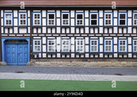 Parsonage of the Kreuzkirch parish in Suhl. Half-timbered building with Thuringian ladder motif, typical gatehouse with passageway. Town view of Suhl Stock Photo