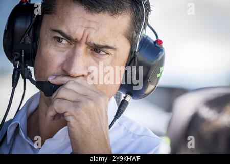 NTT INDYCAR SERIES Team Owner, RICARDO JUNCOS, watches as his teams prepare for the XPEL Grand Prix at Road America in Elkhart Lake, WI Stock Photo