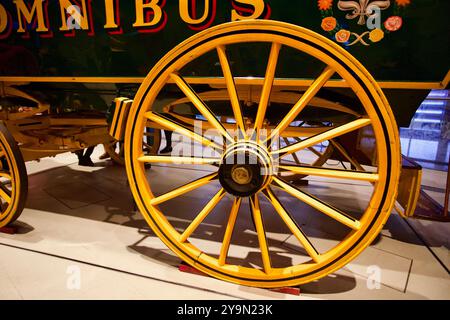 1929 reconstruction of the Shillibeer horse bus from 1829, London Transport Museum, Covent Garden, London, England. Stock Photo