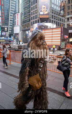 Someone in Chewbacca costume walking New York street Stock Photo