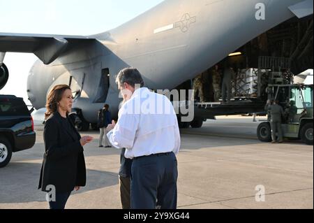 Charlotte, United States. 05 October, 2024. U.S Vice President Kamala Harris, left, speaks with North Carolina Gov. Roy Cooper, right, on the relief and recovery efforts in the aftermath of Hurricane Helene at Charlotte-Douglas International Airport, October 5, 2024 in Charlotte, North Carolina.  Credit: TSgt. Juan Paz/US Air Force Photo/Alamy Live News Stock Photo