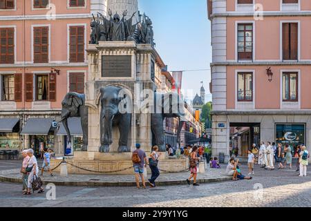 France, Savoie, Chambery, the old town, the fountain of Elephants nicknamed Les Quatre Sans Cul, erected in 1838 Stock Photo