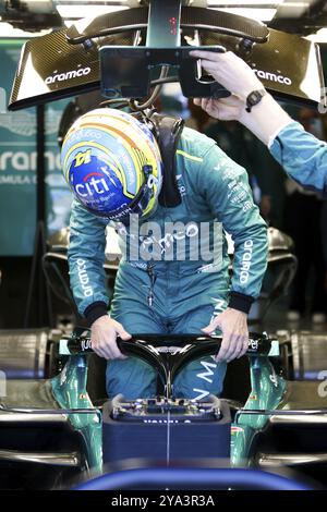 MELBOURNE, AUSTRALIA, MARCH 24: Fernando Alonso of Spain drives the Aston Martin AMR24 Mercedes during the 2024 Australian Grand Prix at Albert Park i Stock Photo