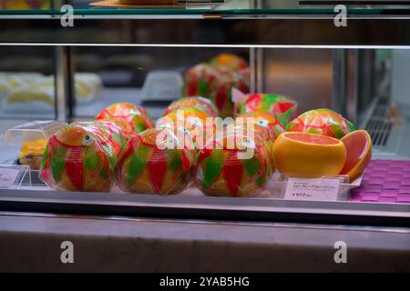 The Isetan flagship store in Shinjuku offers an amazing experience of luxury food, Tokyo JP Stock Photo