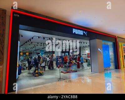 KUALA LUMPUR, MALAYSIA - AUGUST 28, 2024: Puma brand retail shop in the large shopping mall Stock Photo