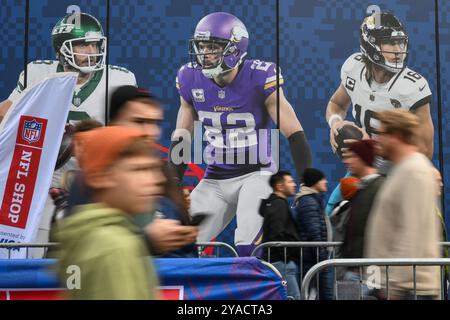 fans arrives ahead of the Week 6 match Chicago Bears vs Jacksonville Jaguars at Tottenham Hotspur Stadium, London, United Kingdom, 13th October 2024  (Photo by Craig Thomas/News Images) Stock Photo