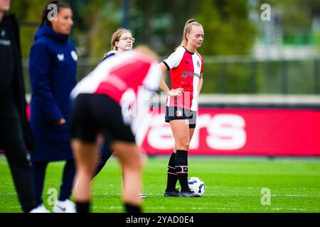 Rotterdam - Amber Verspaget of Feyenoord Rotterdam during the third round of the Azerion Vrouwen Eredivisie in season 2024/2025. The match is set between Feyenoord V1 v FC Utrecht V1 at Nieuw Varkenoord on 13 October 2024 in Rotterdam, The Netherlands. (VK Sportphoto/Danny de Groot) Stock Photo