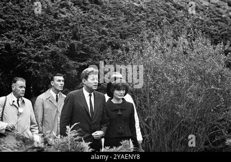 U.S. President John Kennedy and U.S. First Lady Jacqueline Kennedy attending funeral of former U.S. First Lady Eleanor Roosevelt, Hyde Park, New York, USA, Abbie Rowe, White House Photographs, November 10, 1962 Stock Photo