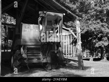 McCormick International 403 combine Stock Photo - Alamy