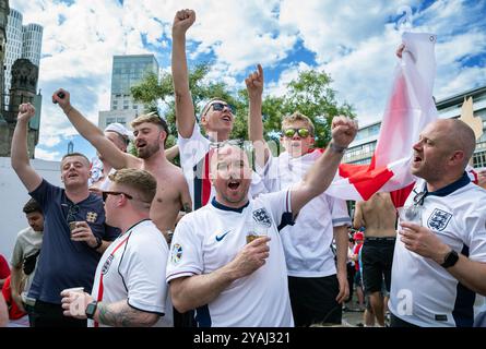 14.07.2024, Germany, , Berlin - Europe - England national football team fans gather at Breitscheidplatz in front of the Europa Center in Berlin-Charlo Stock Photo