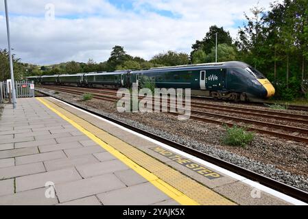 Multiple railway tracks leading into a London railway station Stock ...